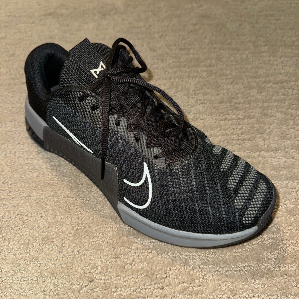Nike metcon athletic shoes for men